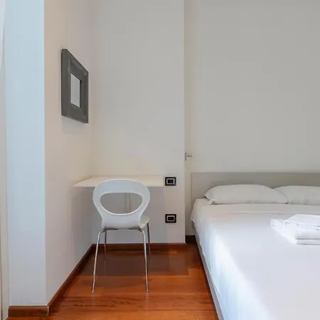 Elegante Trilocale Vicino A Piazzale Loreto Apartment Milan